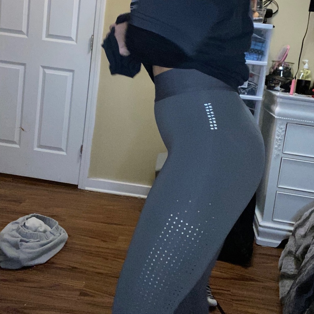 LULULEMON leggings barely ever worn